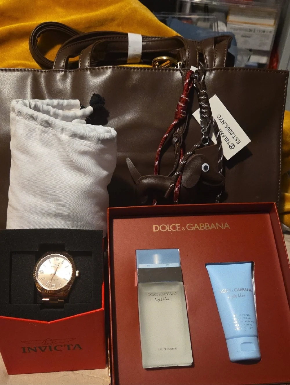 TELFAR Medium Bag Dolce & Gabbana Man Gift Set Invita Rose Gold